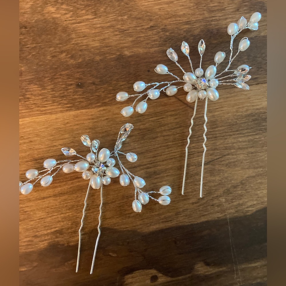 Set of 2 Crystal and Pearl Hairpins - Bridal